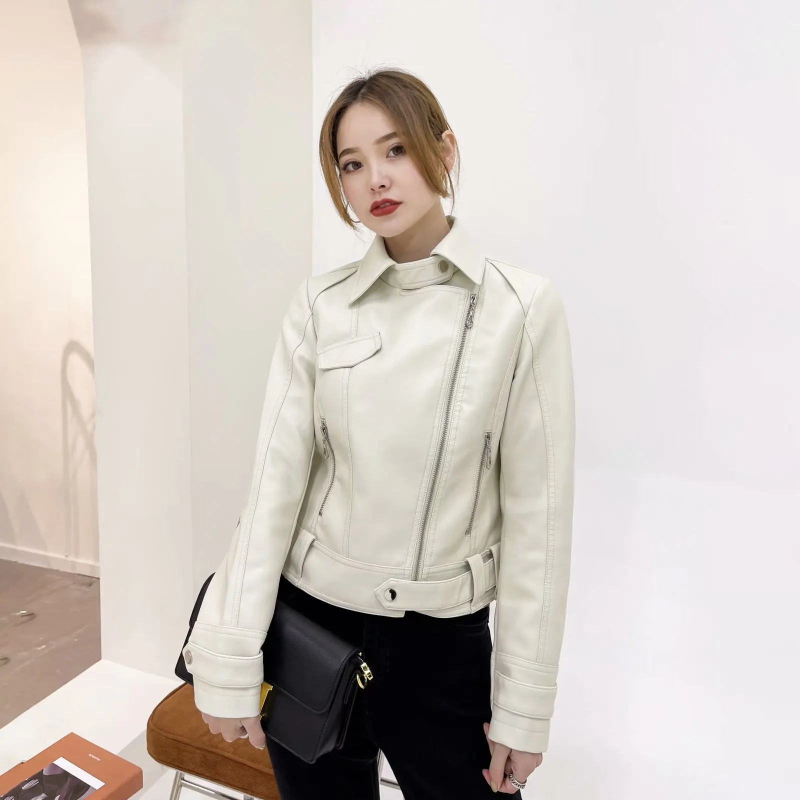 Nice Hot Women Autumn Winter Faux Soft Leather Jackets Lady White Pink Black Green PU Zippers Motorcycle Street Coats With Belt