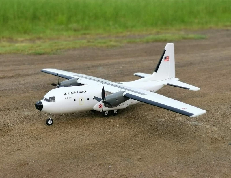 Радиоуправляемый самолет hobby toy C-160 C160 EPO, пропеллер Радиоуправляемый самолет hobby toy C-160 C160 EPO, пропеллер