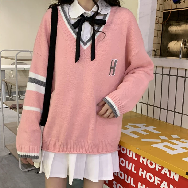 Japanese Vintage Preppy Style Pullover Sweater Women Chic Harajuku Autumn New Korean Fashion Loose Simple V-neck Women Sweater