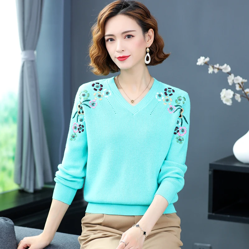 

2021 Women's Embroidery Sweater Blouse Autumn & Winter Floral Knitwear Tops Ladies V-Neck Embroidery Jumper Long Sleeved Sweater