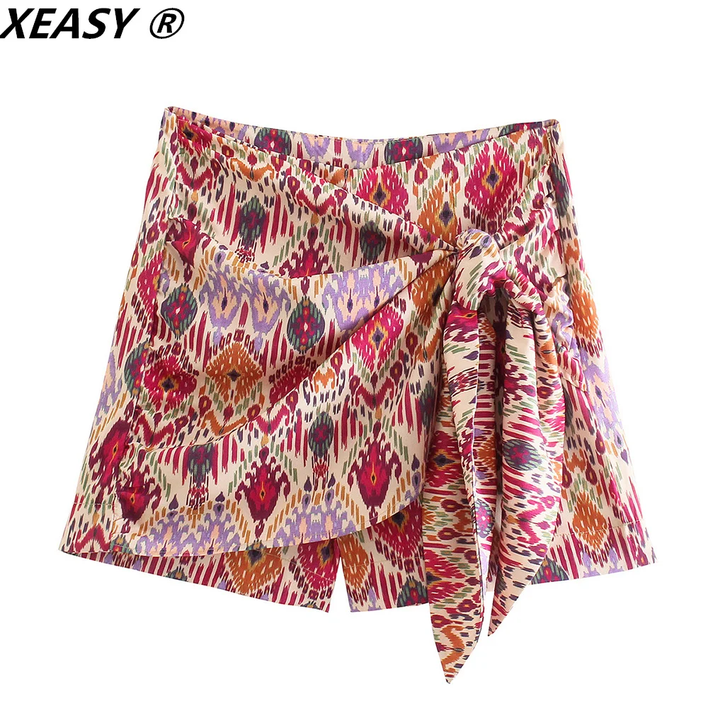 XEASY 2021 Women Two-Piece Set Sexy V-Neck Knotted Print Short Top Vintage High Waist Side Bow Shorts Skirts Female Fashion Sets