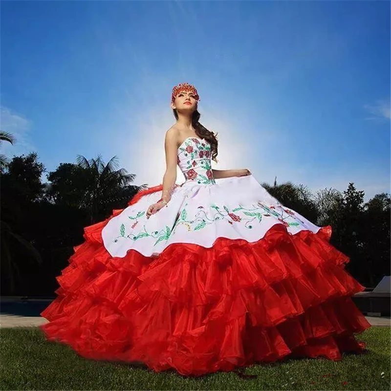 BM Trắng Đỏ Quinceanera Đầm Bầu Thêu Sweet 16 Đầm Phối Ren Trang Trọng Vũ Hội Đảng Bầu Vestidos De 15 anos BM328