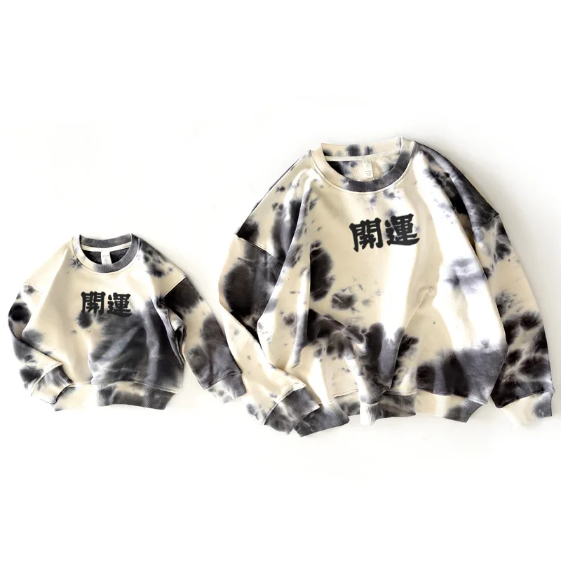 

Parent-child wear original autumn and winter new product tie-dye good luck sweater round neck long sleeve mother and child wear