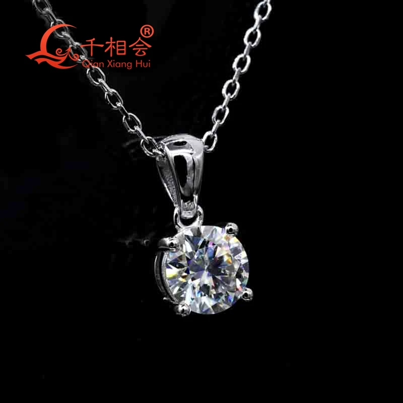 

S925 Silver Classic Simple Style 4 Claws 1CT D VVS Moissanite Diamond Pendant Clavicle Necklace For Women