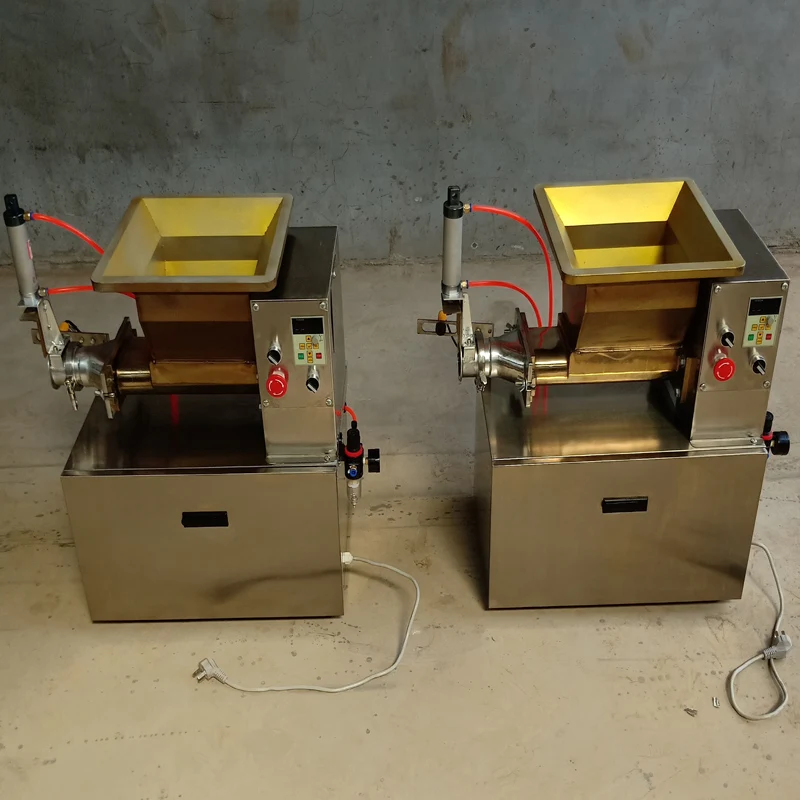 Small Bakery dough divider Machine 5-500g dough divider rounder machine dough ball cutting machine