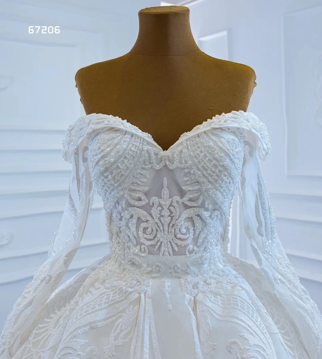 Rsm coleção luxo dubai árabe dubai vestidos de casamento rendas mangas compridas sheer neck applique casamento vestidos de noiva formal weddi