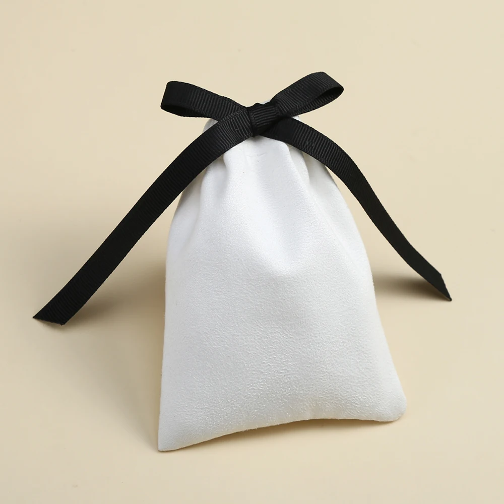 

50pcs White Jewelry Packaging with Black Ribbon Velvet Drawstring Bag for Makeup Wedding party Pouches Small Flannel Gift Bags