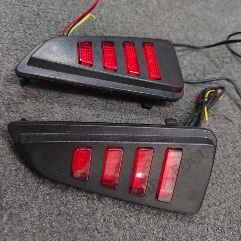 Ford focus mk4 ST/STline Hatchback 5D multi-function Streamer turn light stop light Not suitable for a sedam