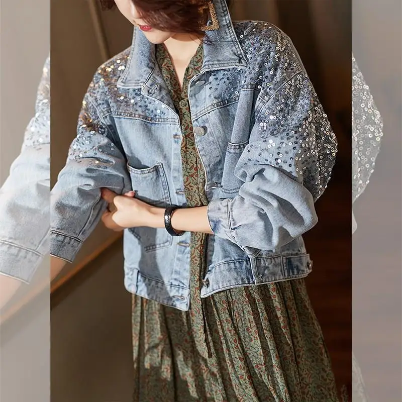 Bling Women Denim Jacket 2025 Autumn Full Sleeve Loose Button Pearl Short Lapel Wild Leisure Appliques Tassel Female Veste Femme