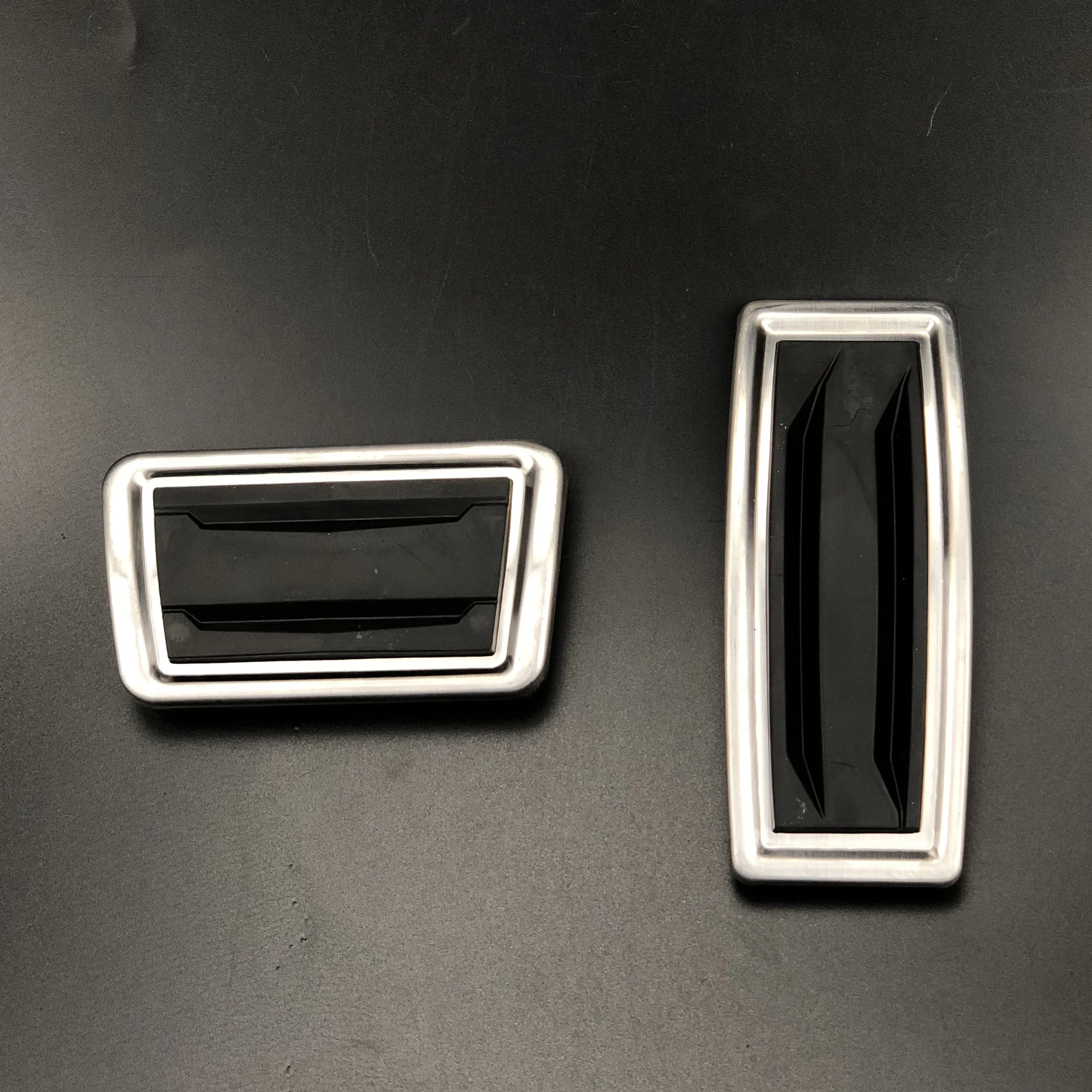 

For Cadillac XT5 XT4 XT6 2016-2021 Car Accessories Gas Brake Accelerator Brake Pedal Cover Overlay Interior Trims Plate