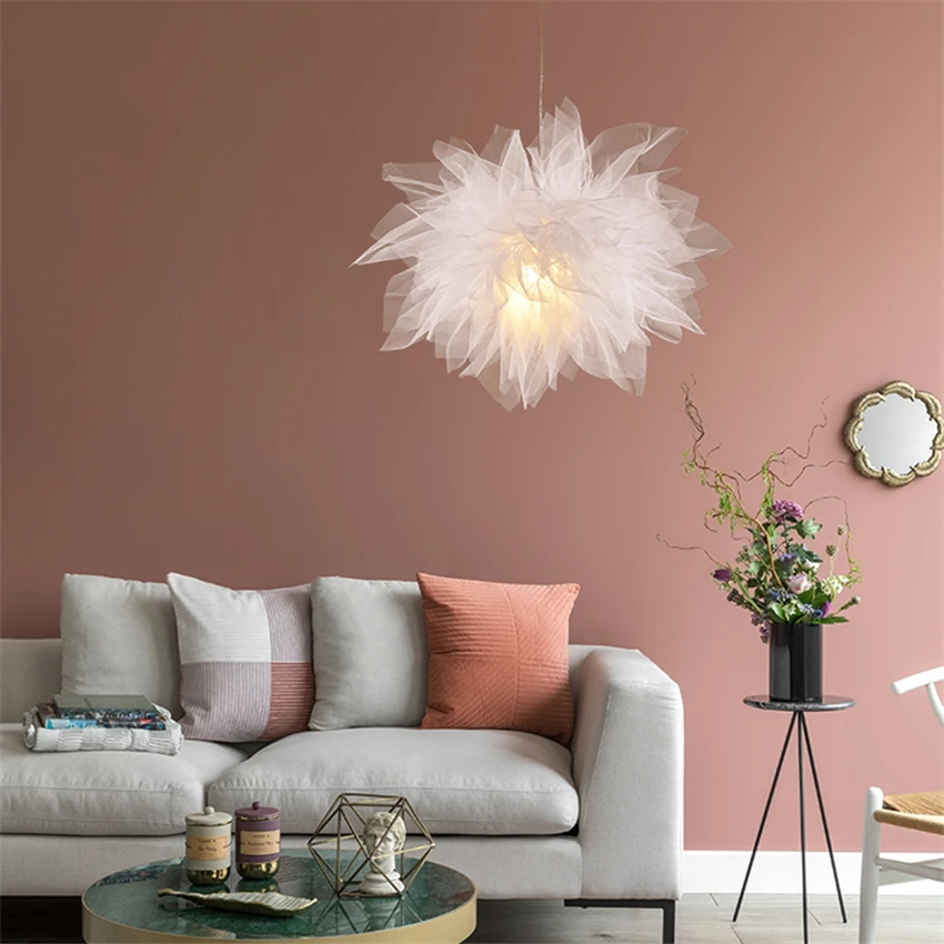 

DIY Organza Pendant Lights Bedroom Living Room Studio Clothing Store Wedding Decoration Tulle Net Red Pendant Lamp LED Lighting