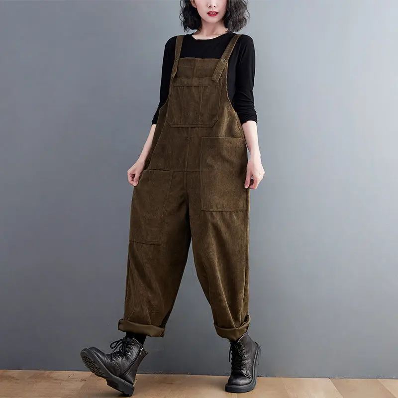 ฤดูหนาวกางเกง Casual Big กระเป๋า Corduroy Overalls สีทึบ Suspender Jumpsuit ผู้หญิงหนา Harem กางเกง M1285