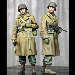 1/35 Resin Figure Model kits 2 figures Unassambled Unpainted C563