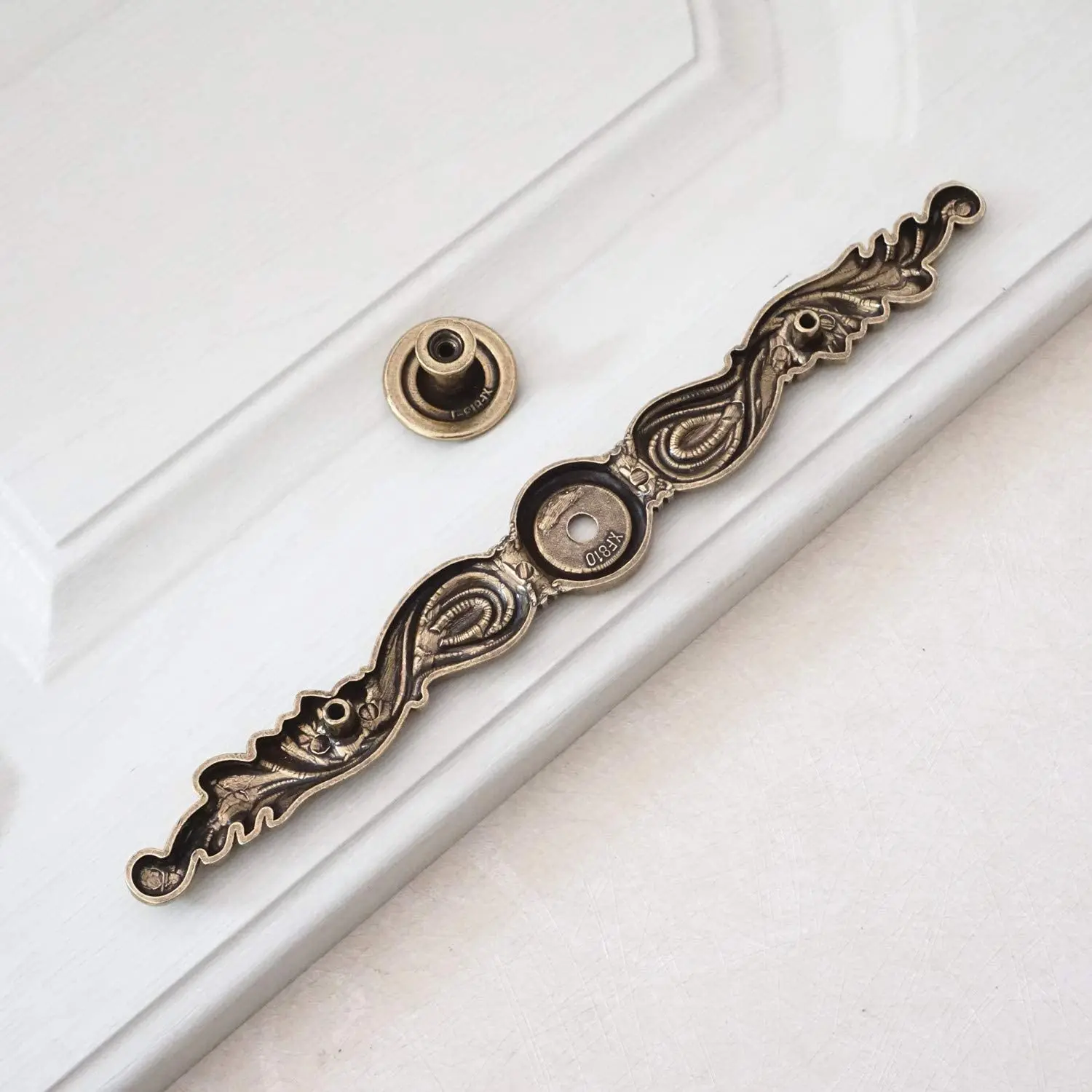 Mobiliário vintage Hardware Retro Gaveta Do Armário Alças Cozinha Armário Puxa Wardrobe Dresser Handle Antique Bronze Porta Maçanetas