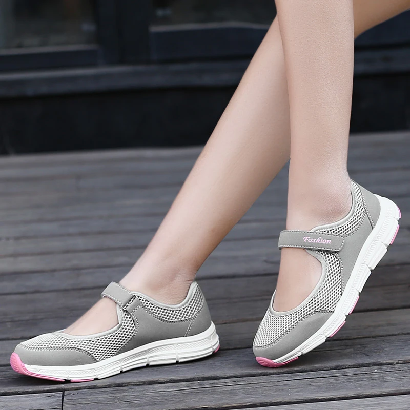 Women Running Shoes Mesh Breathable Shoes Sneakers Slip On Comfortable Women's Outdoor Sports Shoes Zapatos Deportivos De Mujer