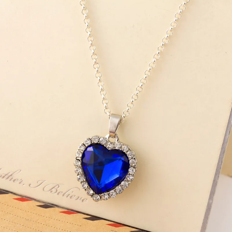 Classic Blue Zircon Peach Heart Titanic Ocean Heart Love Eternal Pendant Necklace Sweater Chain Jewelry