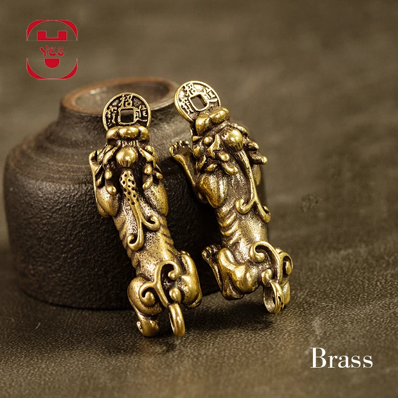 1/2Pcs Brass Mini Retro Brave Troops Pure Copper lucky Wild Beast Statue Pendant Keychain Hooks Wallet Chain Belt Buckle Gift