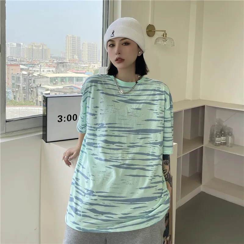 Korean Streetwear Harajuku Style Refreshing T-Shirts Fashion Ink and wash Graffiti Tie Dye Printing Short Sleeves Casual T-Shirt