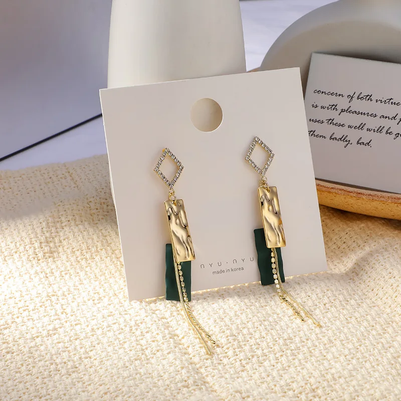 2025 الكورية بيان طويل هندسي مستطيل الشرابة استرخى إسقاط أقراط للنساء أقراط مجوهرات الأزياء Brincos