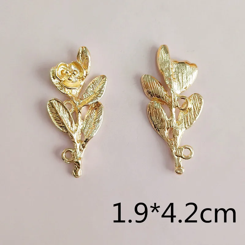 Boucles d'oreilles en alliage, nouvelles fleurs feuilles décoratives pendentifs Branches boucles d'oreilles ras du cou cheveux bricolage bijoux accessoires boutons faits à la main 10 pièces/lot