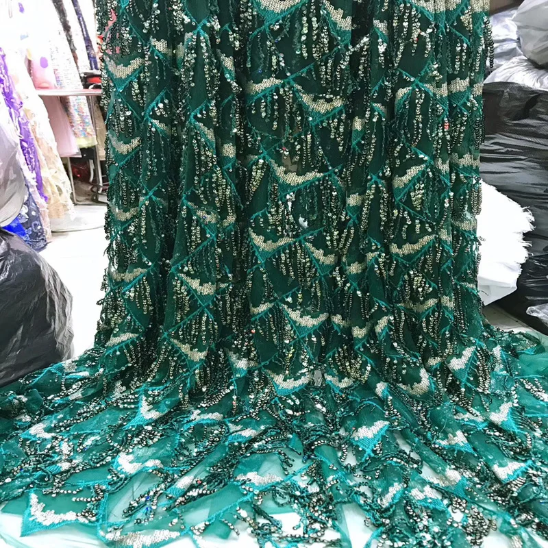 (5yards/pc) Green sequins tassels lace fabric soft African French net lace fabric for fashion party dress FLV59