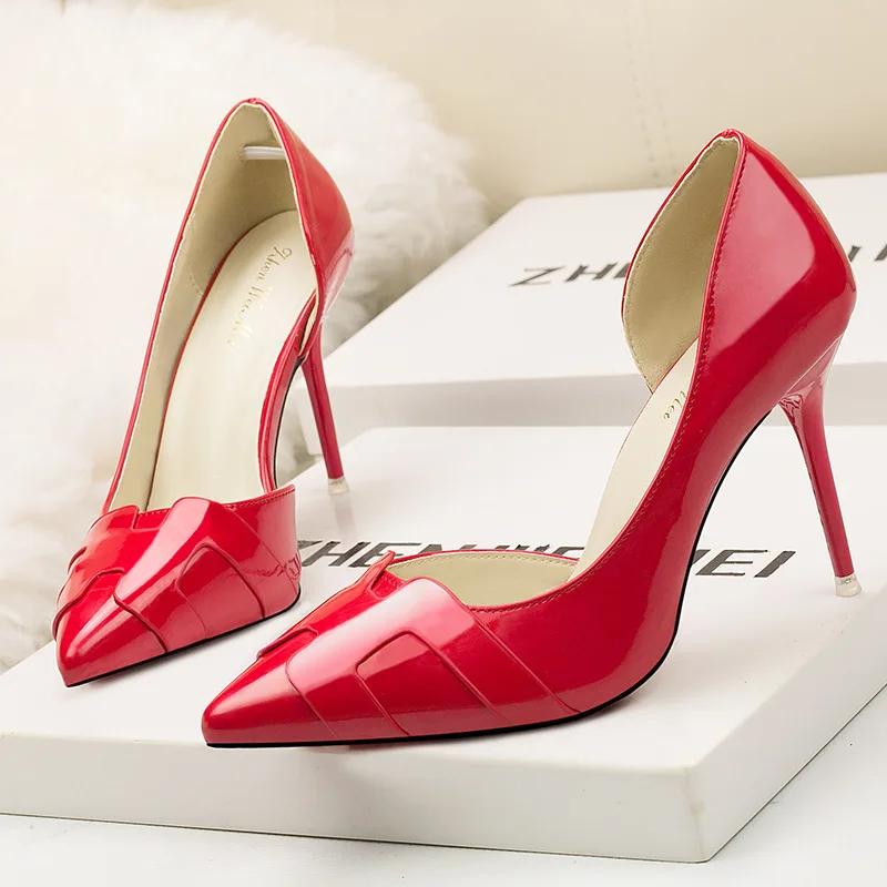 2024 New Show Thin Women High Heels Shoes Patent Leather Fashion Pumps Woman Side Cut-Outs Shallow Ladies Office Shoes 8 Colors