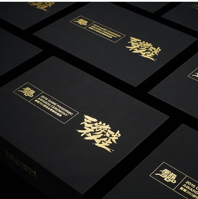 200/500pcs Logo na zamówienie wizytówki drukowane na 500gsm niepowlekany czarny papier folia na dwustronna etykieta z imieniem (matowe złoto)