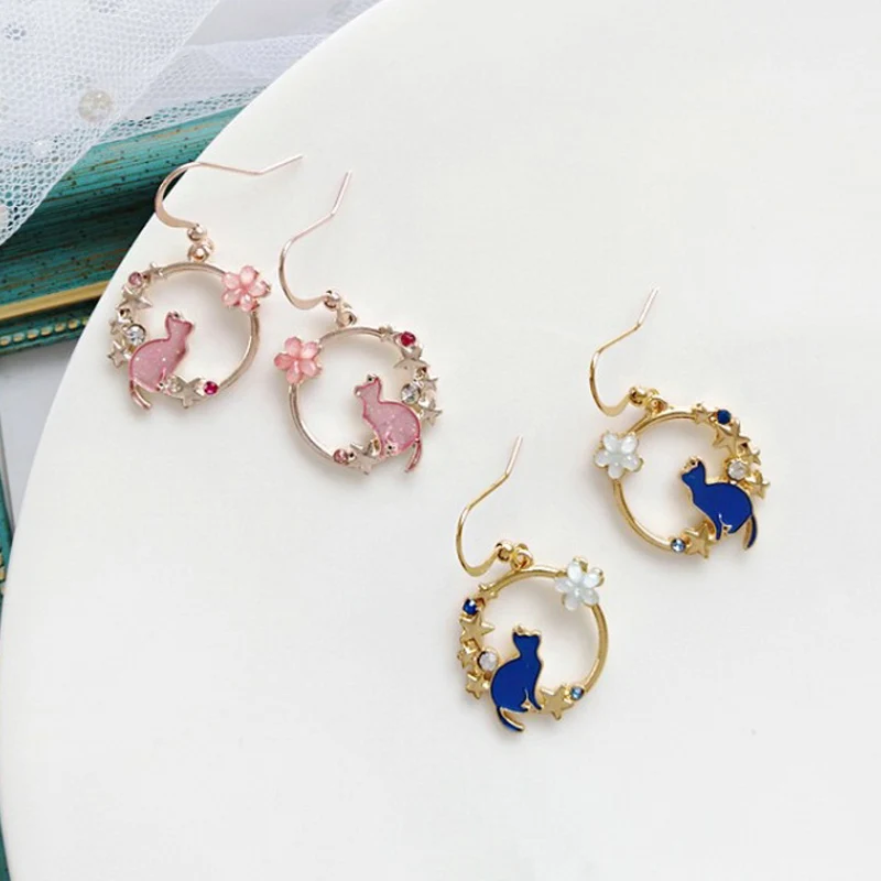 Fashion Cat Dangle Earrings for Women