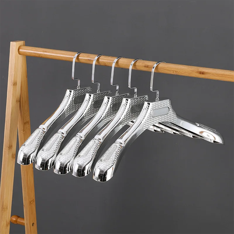 10pcs Premium Quality Gold Wide Shoulder Plastic Clothes Hanger With Beautiful Design Durable Home Use Hangers Silver Rack