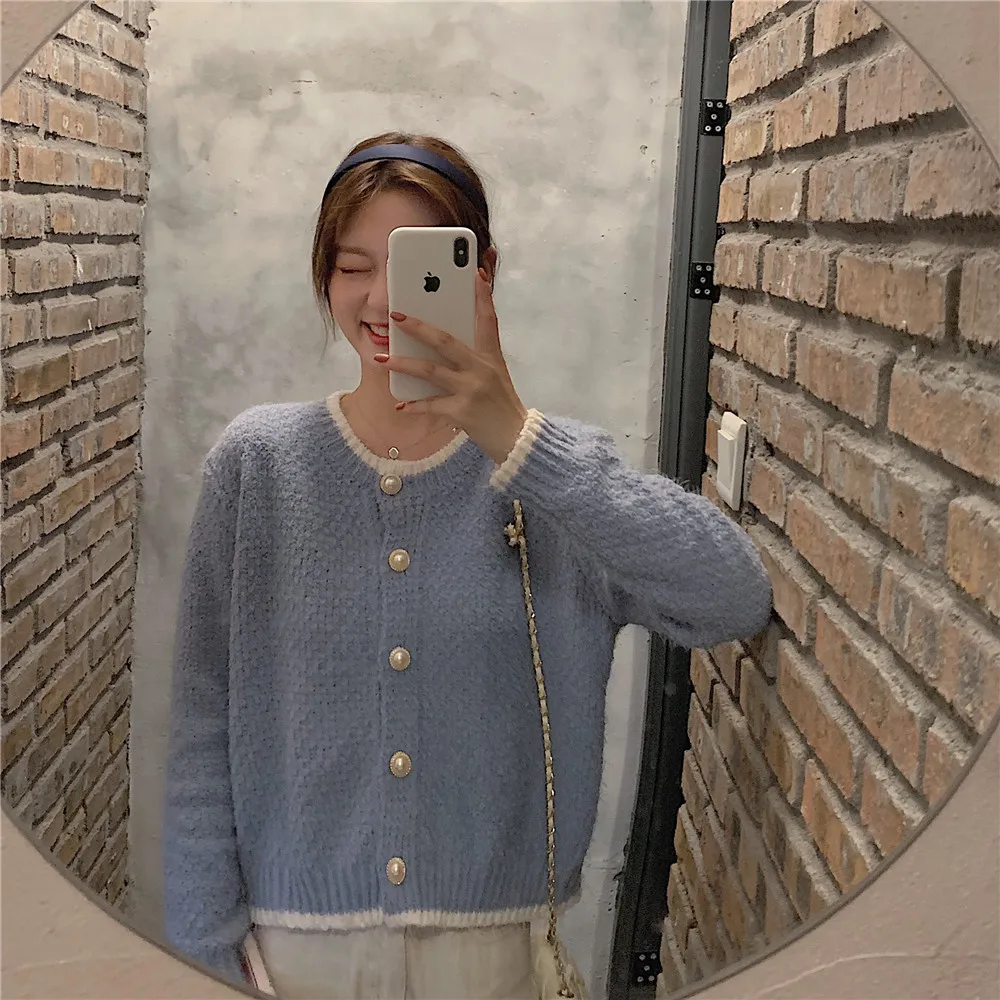 Coat female 2020 spring new style Japanese-style sweet women Pearl breasted short knitted cardigan wild top