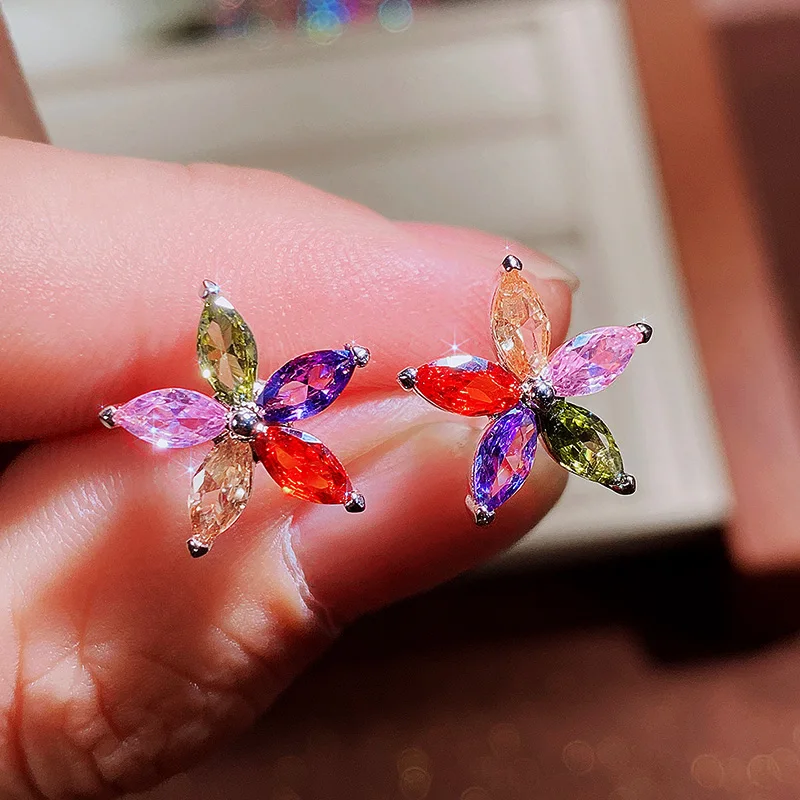 CAOSHI Exquisite Female Stud Earrings with Flower Shape Brilliant Zirconia Chic Jewelry Trendy Wedding Accessories Delicate Gift
