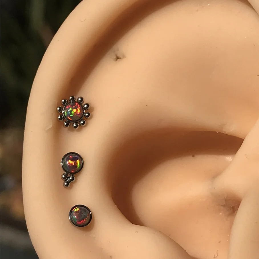 3Pc/Set Opal Ear Studs Cartilage Trinity Earring 16G Surgical Steel Internal Thread Flower Labret Rings Piercing Woman Jewelry