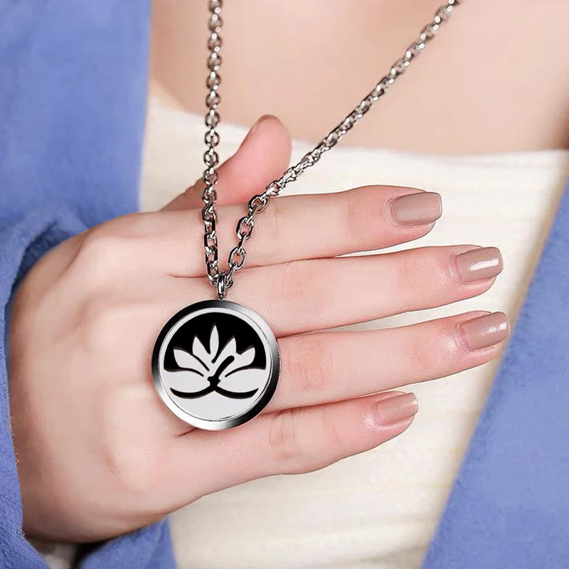 Celtic Trinity Knot Wholesale Essential Oils Diffuser Necklace Stainless Steel Pendant Aromatherapy Perfume Magnetic Locket