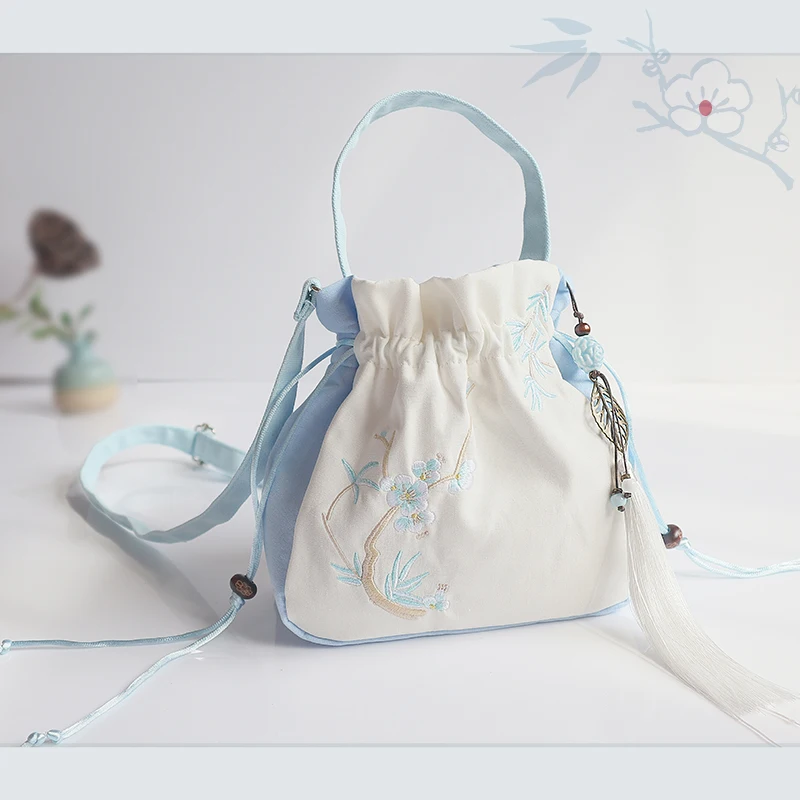 2021 Summer New Hanfu Tassel Embroidered Bag Chinese Style Antique Canvas Handbag Hanfu Messenger Plant Pattern Handbag LB844