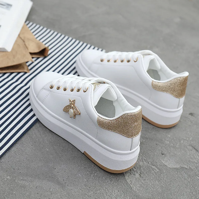 Women Casual Shoes 2021 New Women Sneakers Fashion Breathable PU Leather Platform White Women Shoes Soft Footwears Rhinestone