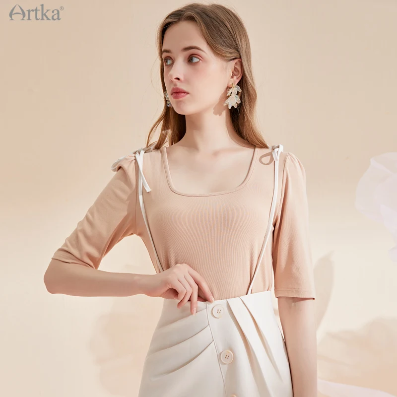 ARTKA 2021 Summer New Women T-shirt Elegant Retro Square Collar Soft T-shirt Back Pearl Necklace Short Sleeve T-shirts TA28013X