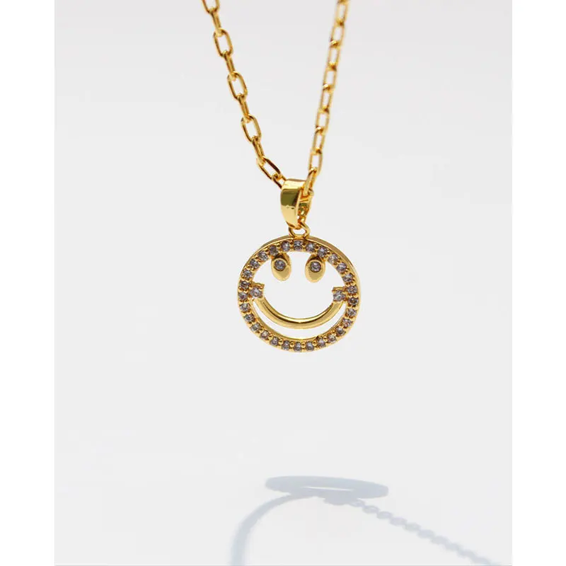 

Pendant Necklaces for Women Smile Crystal Neck Chain Female Jewelry Free Shipping Wholesale Gift Zircon Aesthetic Gold Plated