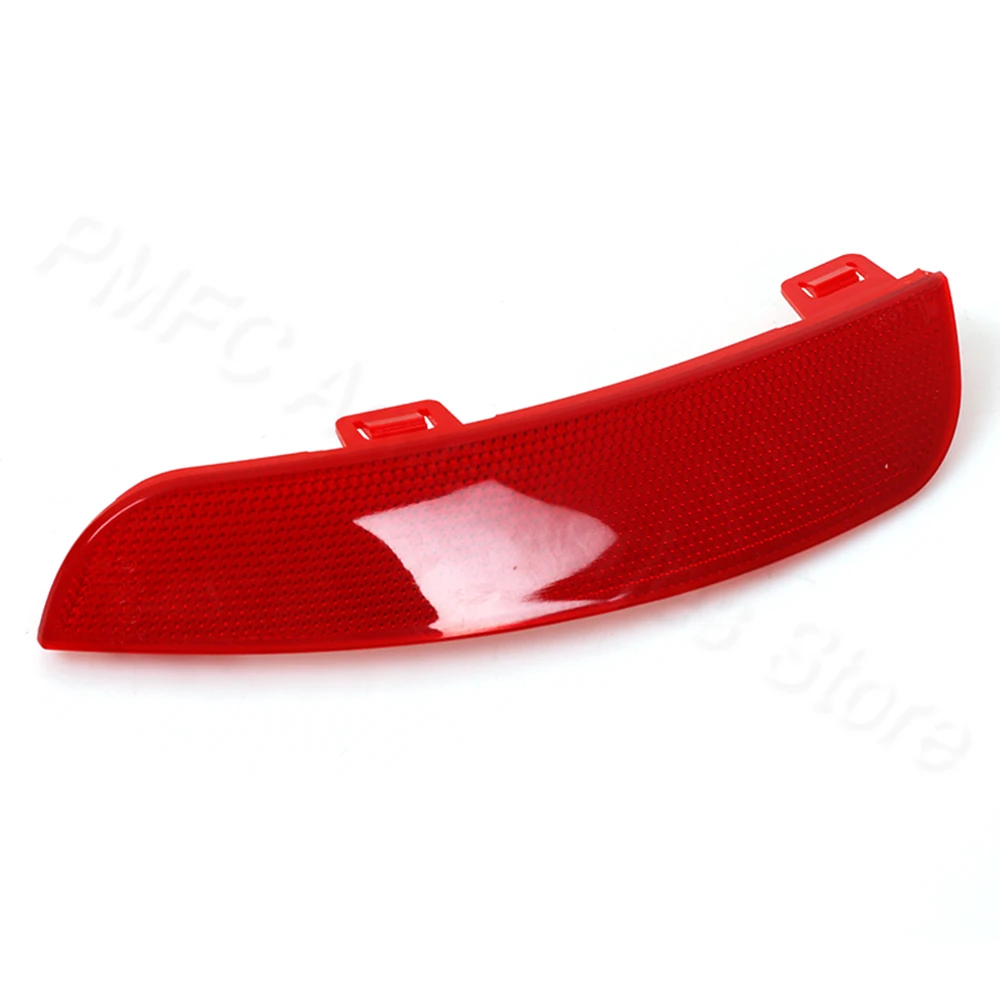 PMFC Stop Light Brake Light Rear Bumper Reflector Lamp Light Lens Reflector Lamp For Volvo S40 V50 2008-2015 30763345 30763346
