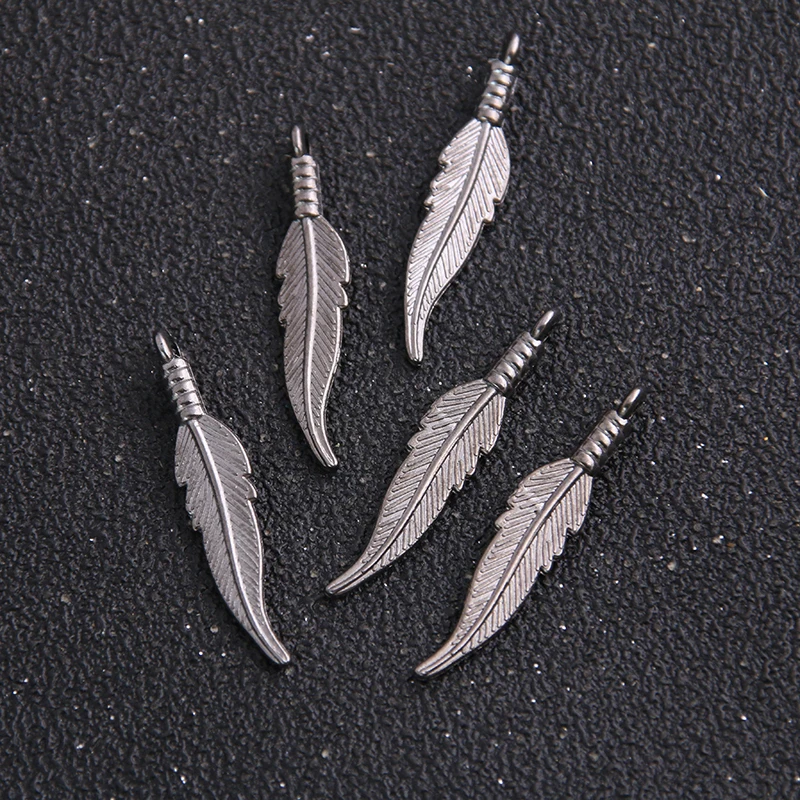 20PCS 6*31mm Four Color Zinc Alloy Feathers Charms Diy Jewelry Findings Jewelry Accessories Wholesal