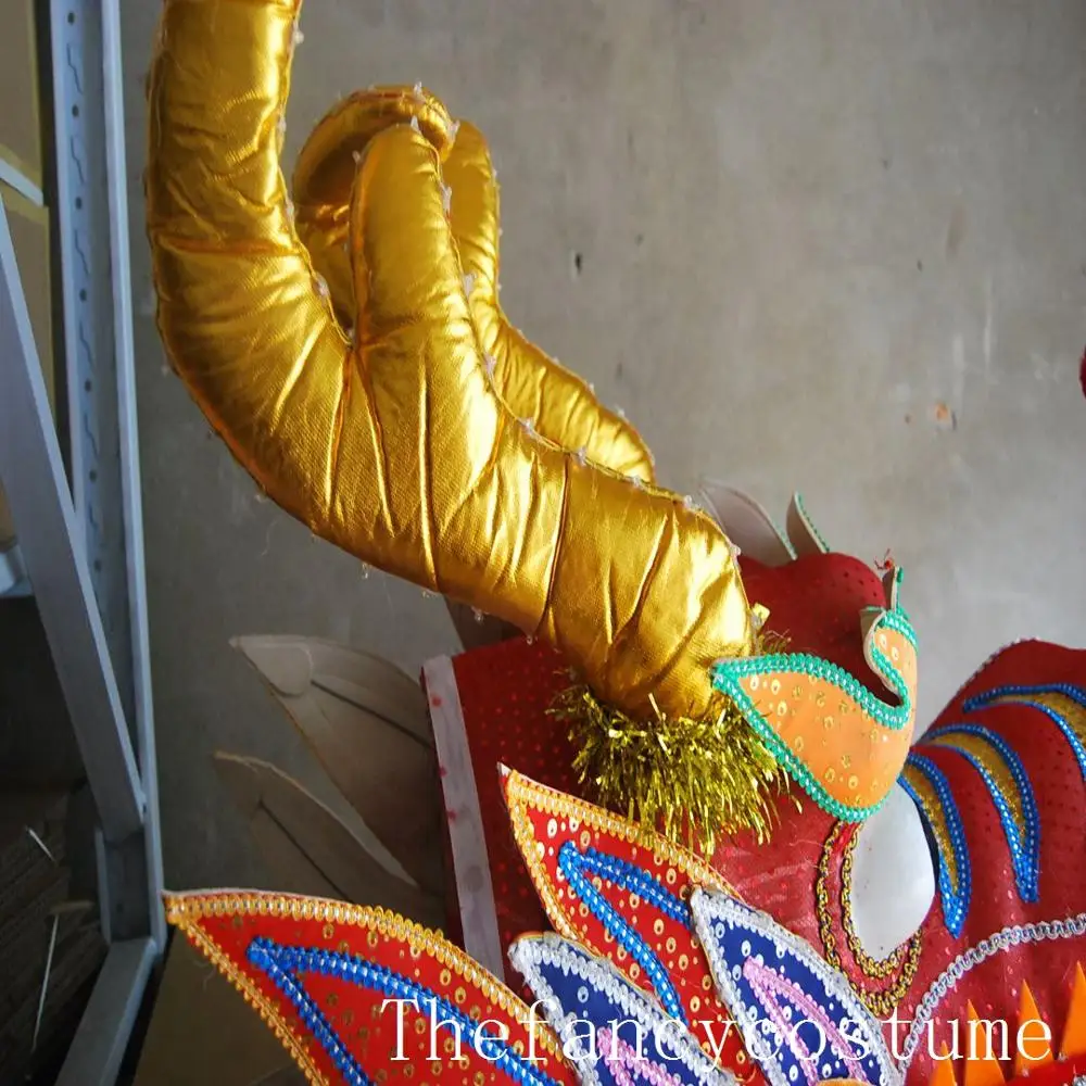 Chinese DRAGON DANCE Stage Prop Maat 5 Led-verlichting 7m 6 student Zijde Stof Mascotte Kostuum Parade Folk Festival