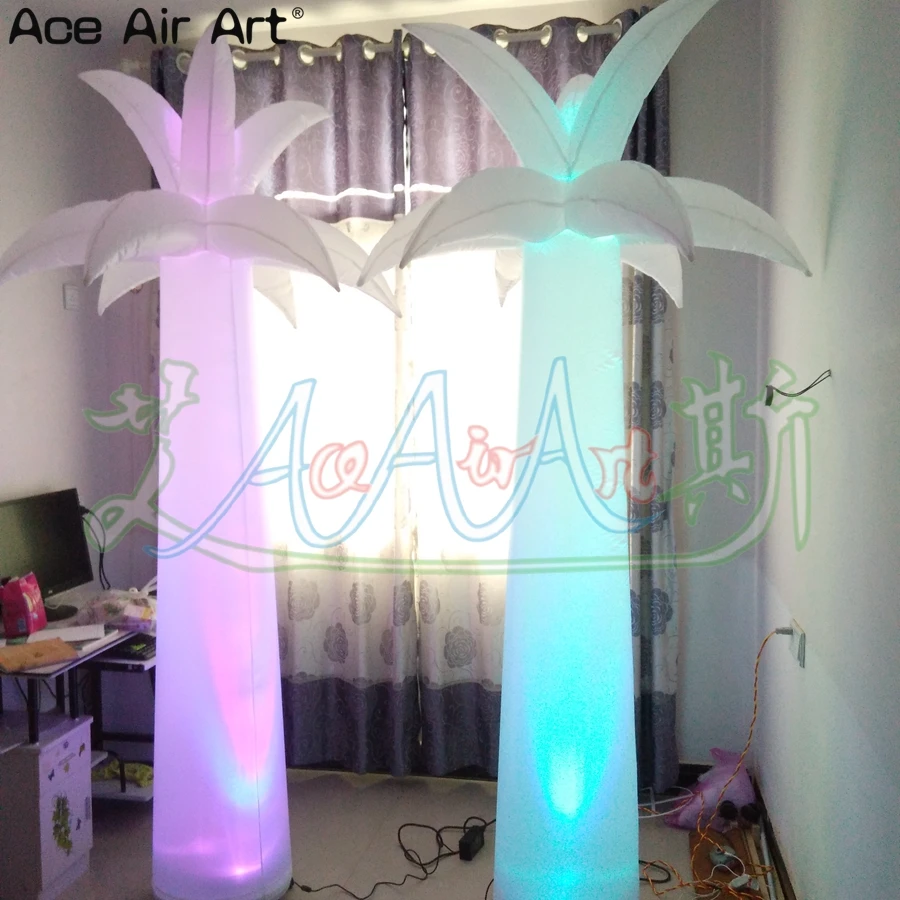 2.4mH ขายร้อนพองปาล์มต้นไม้ Chamaerops Excel สําหรับตกแต่ง YARD ที่มีสีสัน LED Light โดย Ace Air Art