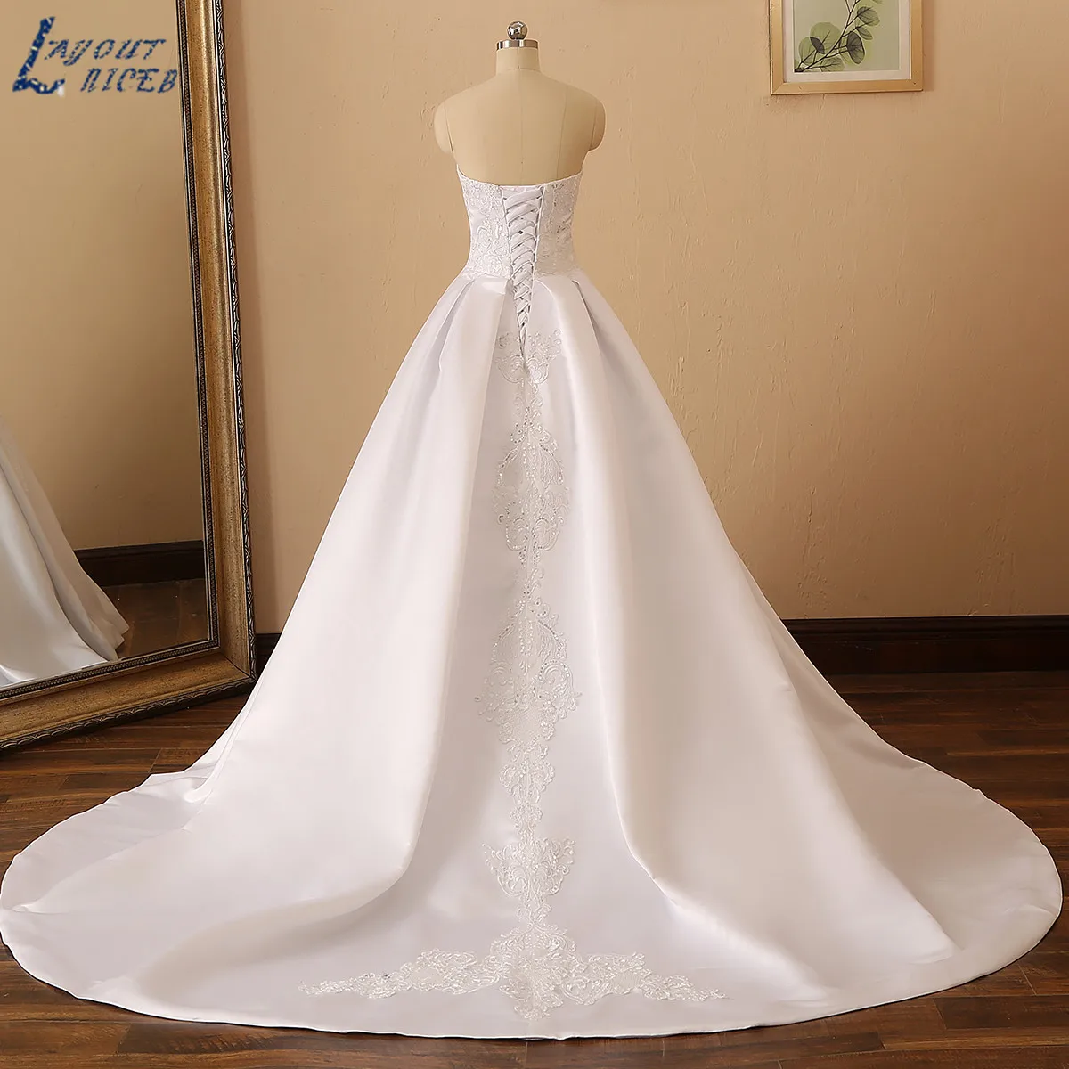 LAYOUT NICEB Vestido De Noiva abito da sposa elegante Bling paillettes pizzo Applique raso moda abito da sposa senza spalline Sweetheart Vestido De Noiva abito da sposa elegante oro scintillante disegno di incisione ab