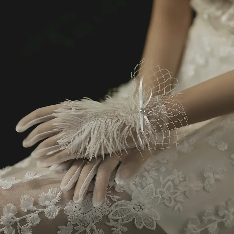 New Arrival Bridal Fingerless Ivory ถุงมือขน Noiva ถุงมืองานแต่งงานสำหรับเจ้าสาว Gants De Femmes งานแต่งงานถุงมือโปร่งใส