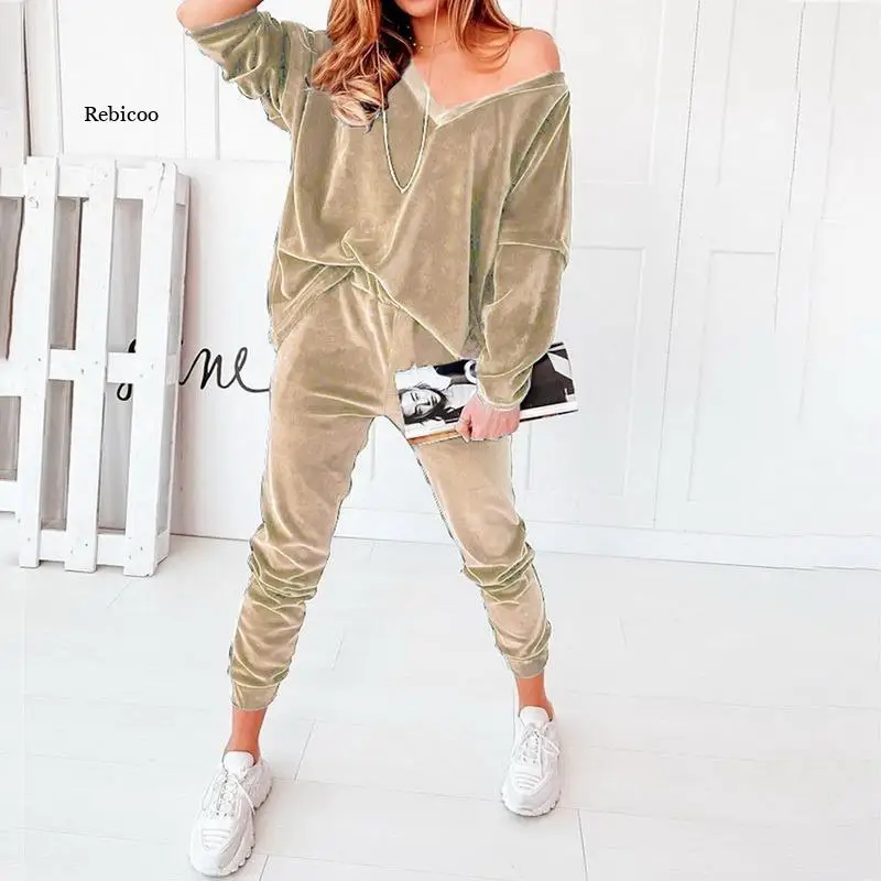 Autumn Velvet Tracksuit Women Sets Two Piece Winter Velour Tracksuit Ladies Sweat Suit 2 Piece Outfits For Women Sweatshirt