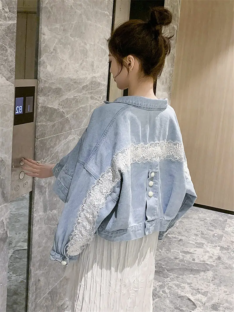 

2022 New Korean Spring Autumn Short Denim Jackets Women's Clothing Lace Stitching Loose BF Big Size Denim Coats Girls aq1156