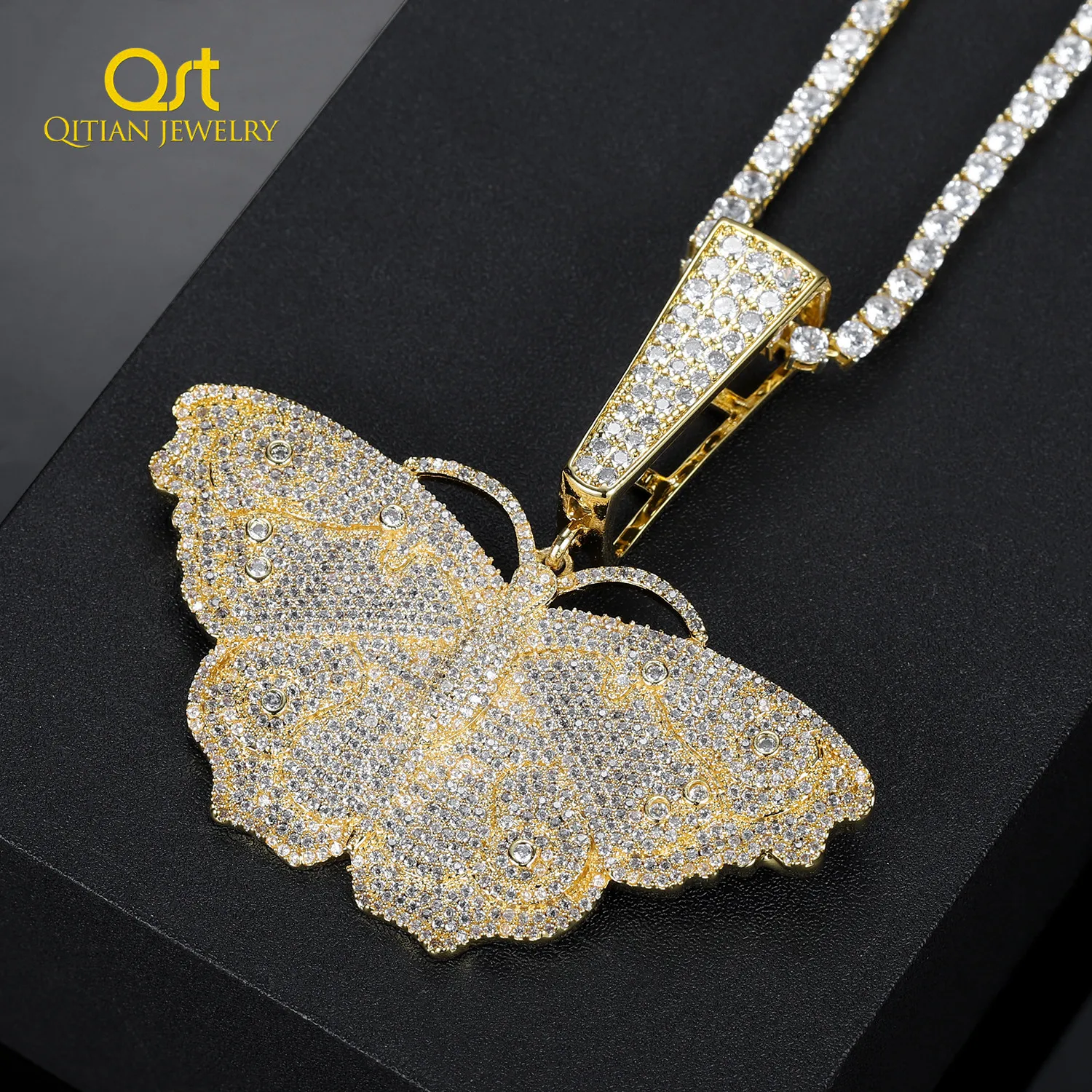 Personalized Big Butterfly Pendant Necklace Rhinestone Chain Bling Tennis Chain Crystal Choker Necklace Jewelry Women Men Gifts