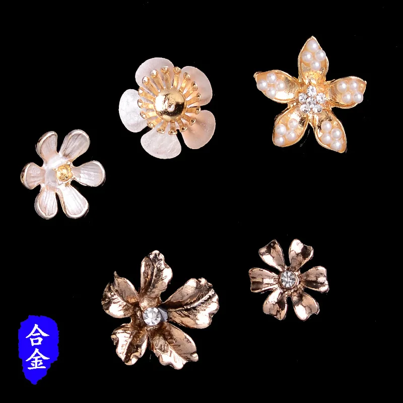 

50pcs Gold Color Zinc Alloy Material Crystal Pearl Flower Charm Enamel Flower for Hair DIY Handmade Jewelry Making Wholesale