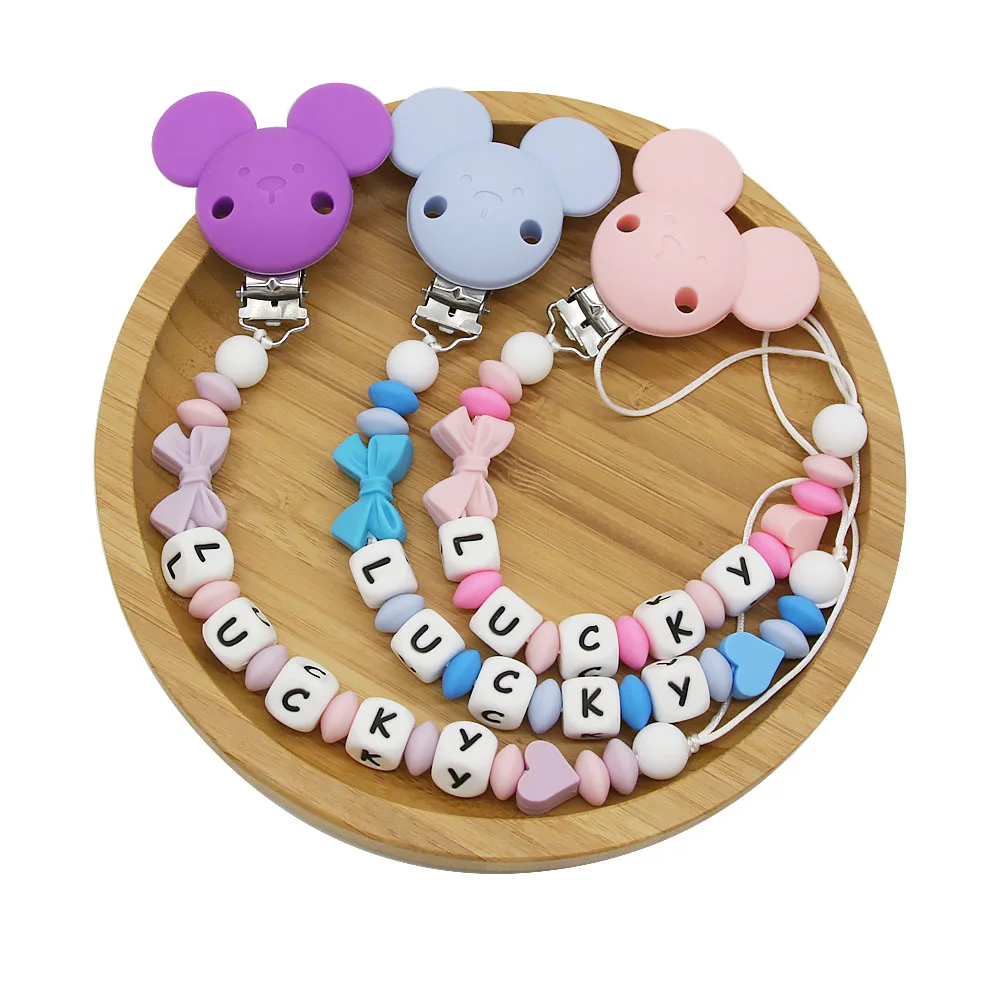 Nette-idee 1set Maus Silikon Personalisierte Name Baby Schnuller Clips Silikon Perlen Bowknot Schnuller Kette Baby waren Dusche geschenk