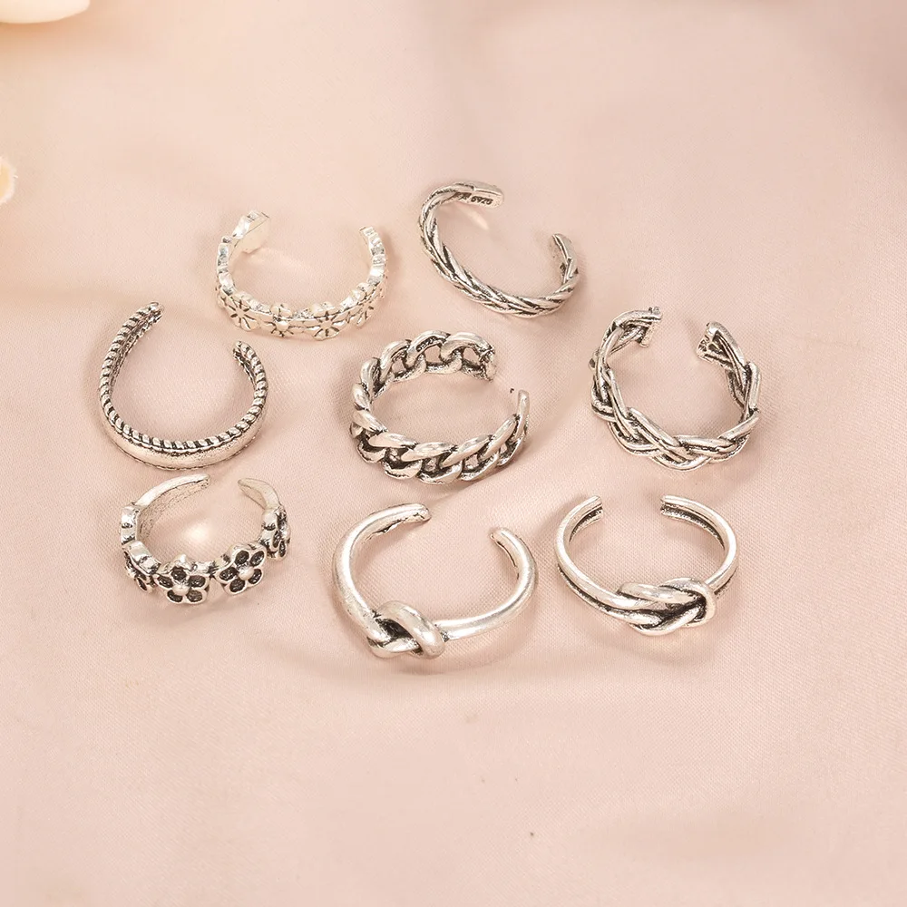 

2023 Trendy Temperament New Fashion Retro Women's Silver Ring Personality Creative Carved Flower Knot Female Jewelry Set