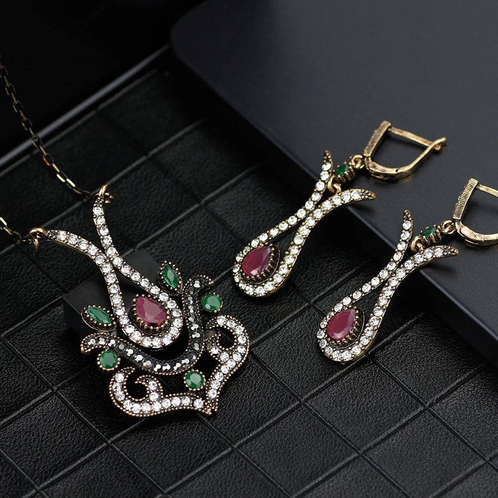 SUNSPICEMS Ethnic Turkish Full Crystal Jewelry Sets Women Ethnic Wedding Jewelry Long Drop Earring Pendant Necklace Bridal Gift